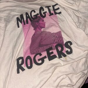 Maggie Rogers Concert Shirt
